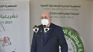 Le président algérien accepte la démission du Premier ministre 