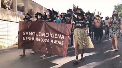 Protesta indígena por la nueva ley brasileña que podría amenazar sus tierras