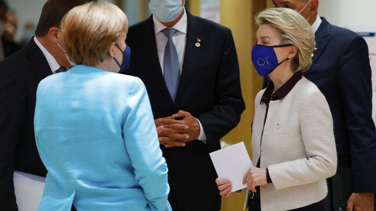 EU-Gipfel in Brüssel - mit Angela Merkel und Ursula von der Leyen
