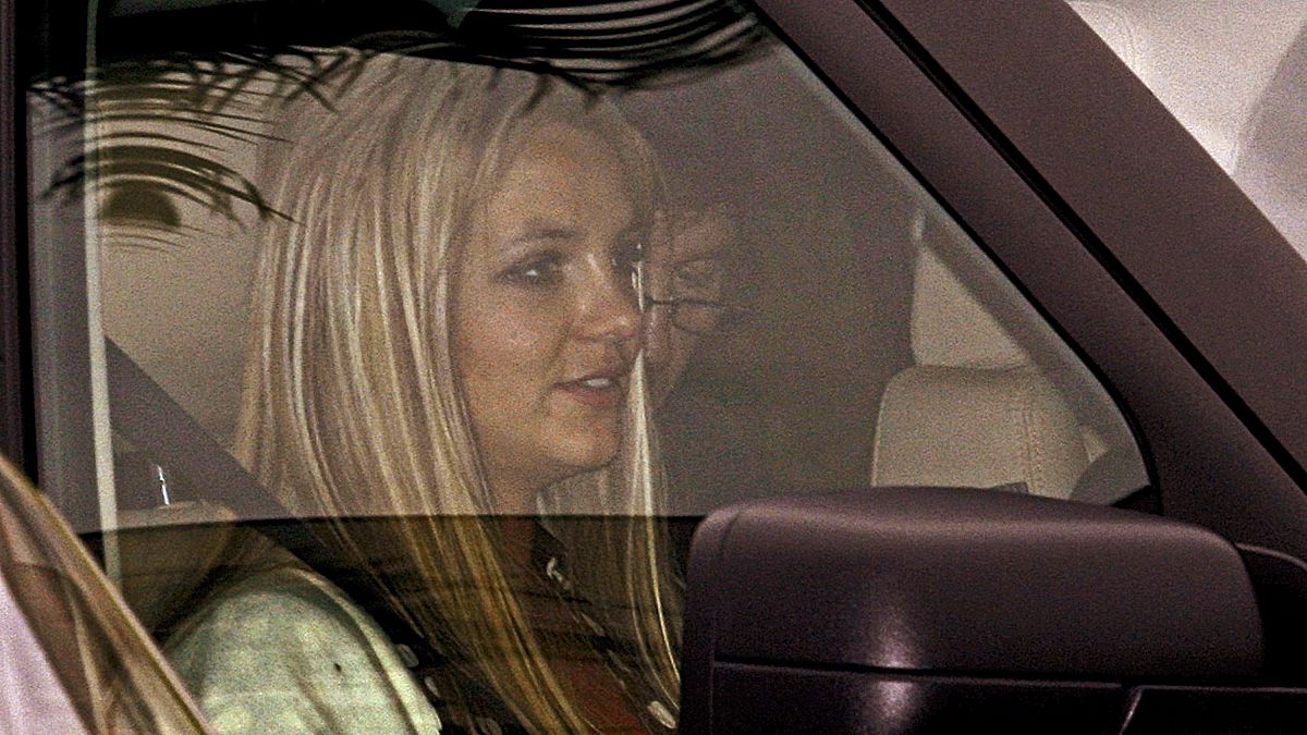 Spears later apologised on Instagram for 'pretending to be ok' 
