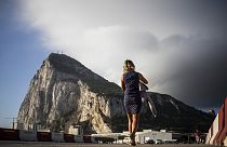 Giugno 2021: la Rocca vista dall'aeroporto di Gibilterra