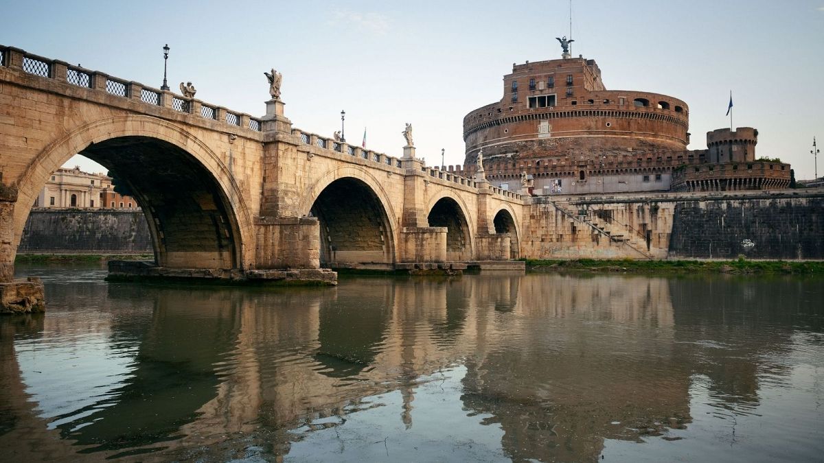 14 castles in Europe that are straight out of a fairy tale | Euronews