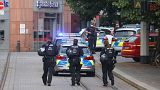 Policiers sur les lieux de l'attaque qui s'est produite à Wurtzbourg, en Allemagne, le 25 juin 2021