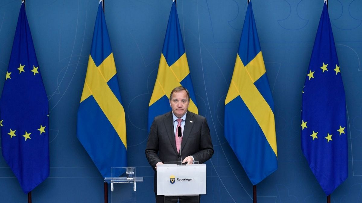 نخست‌وزیر سوئد استعفا کرد