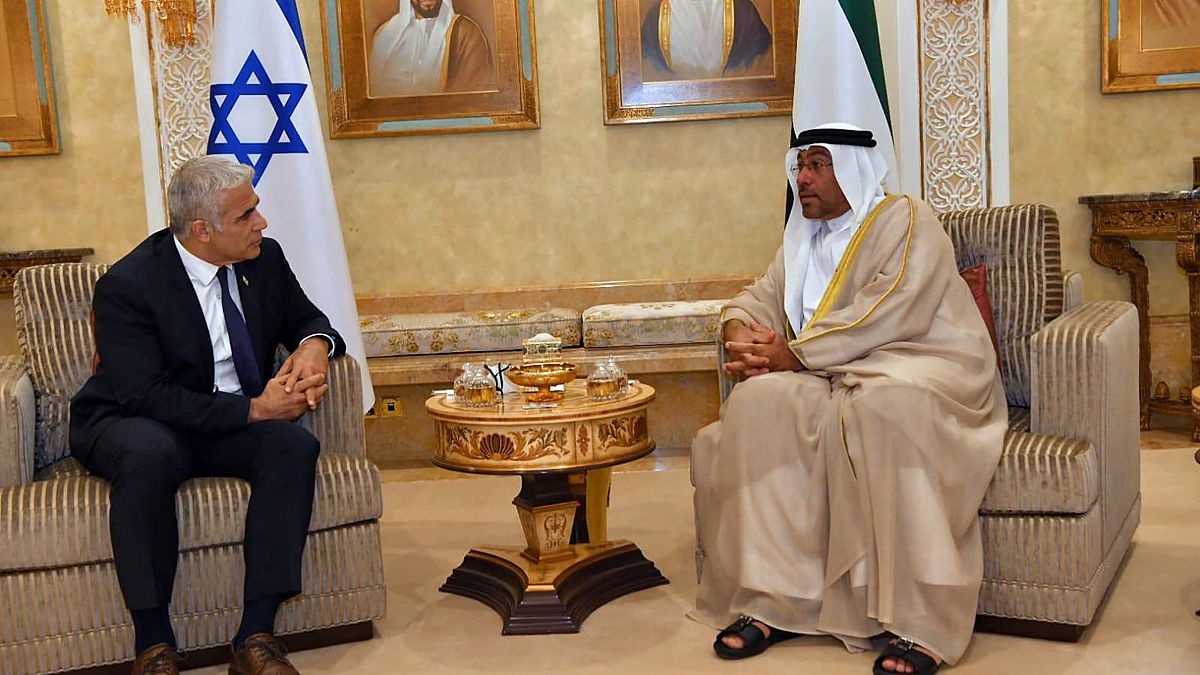 İsrail Dışişleri Bakanı Lapid ve BAE Ekonomi Bakanı Sayeh 