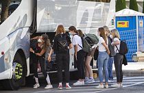 Estudantes junto ao aeroporto de Palma de Maiorca
