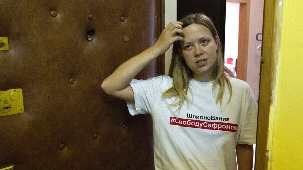 Maria Zsolobova újságíró a házkutatás után