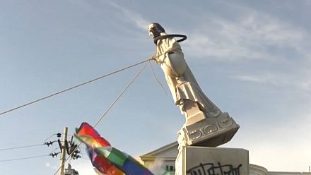  protesters topple statue of Christopher Columbus