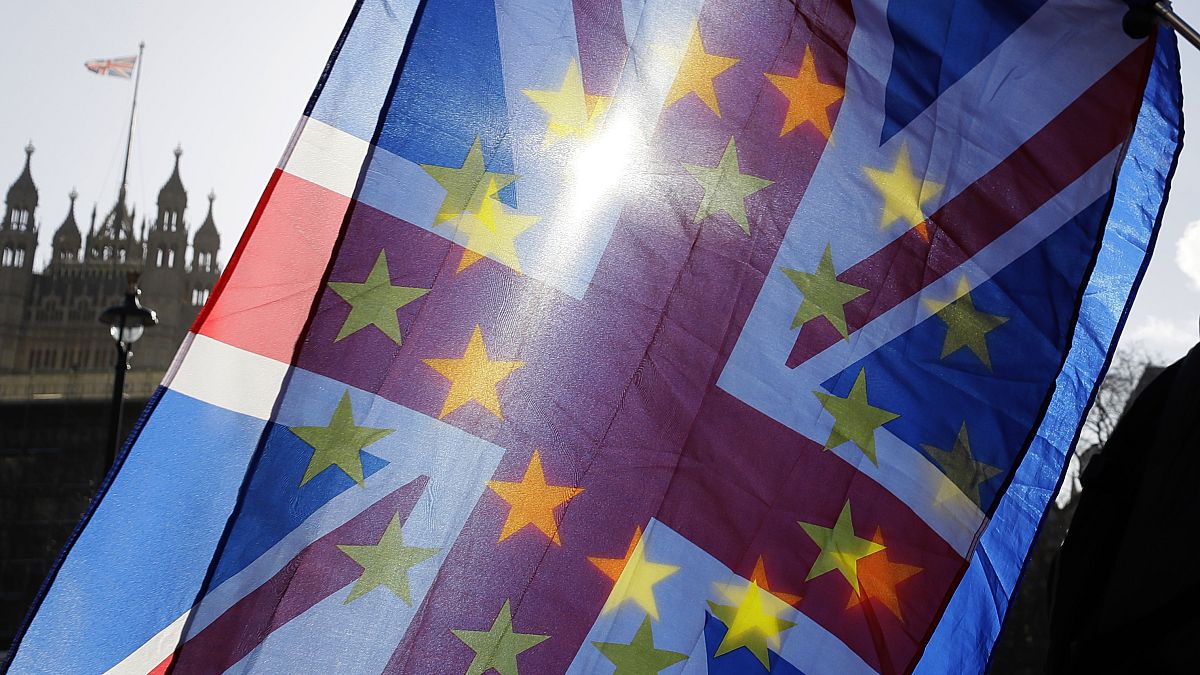Брюссель ждет от Лондона большей гибкости в регистрации граждан ЕС 