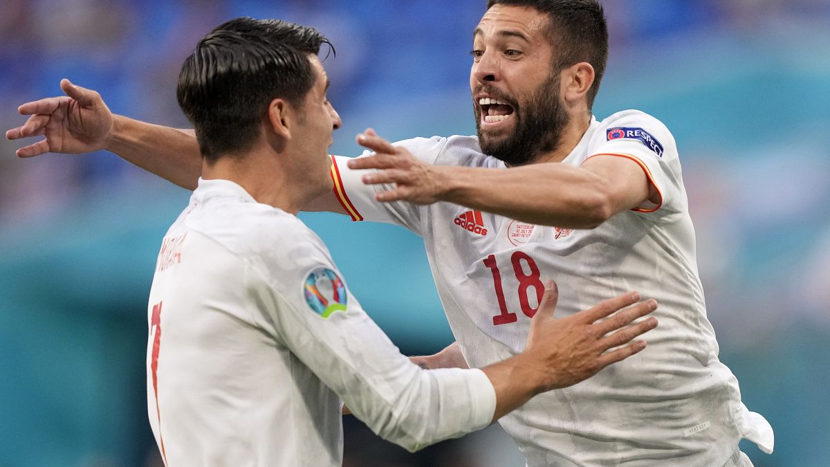Jordi Alba és Alvaro Morata ünnepli a spanyol válogatott gólját Svájc ellen
