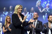 Le Pen reelegida al frente de la extrema derecha