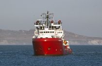 سفينة "أوشن فايكينغ" التي تنقذ المهاجرين في البحر المتوسط. السفينة تابعة لمنظمة "إس أو إس ميديتيرانيه" غير الحكومية.