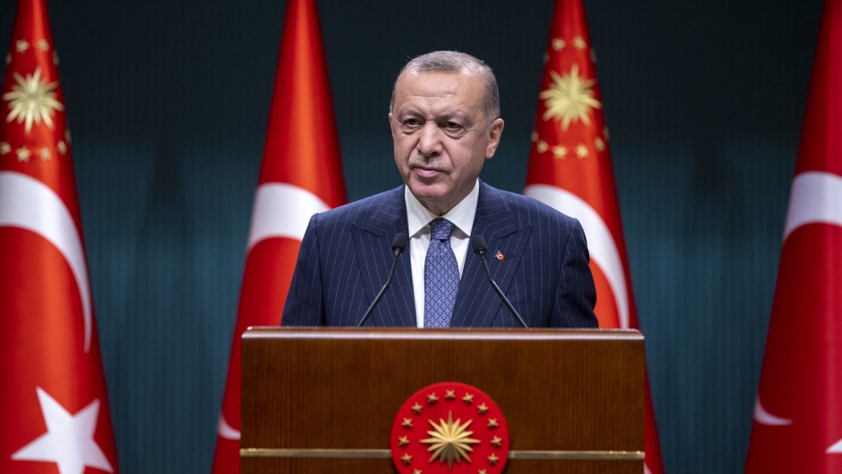 Cumhurbaşkanı Recep Tayyip Erdoğan kabine toplantısı sonrası açıklamalarda bulundu