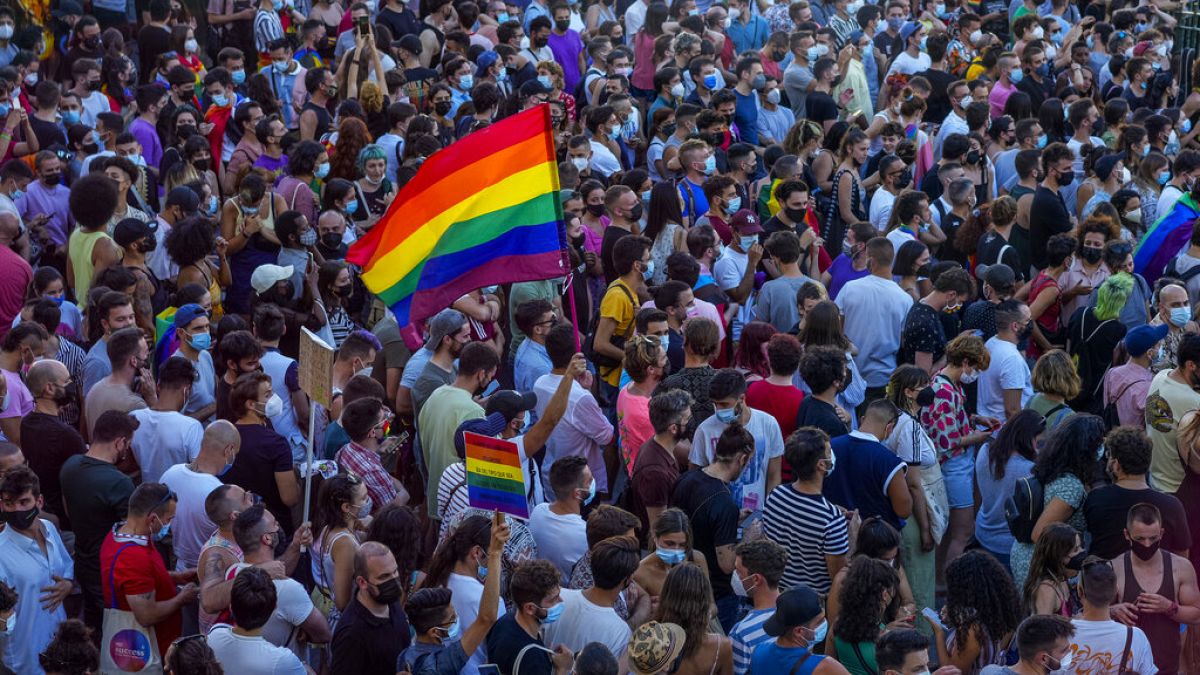Protestas en España por el asesinato de un joven homosexual