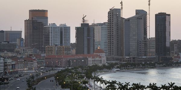 Sex with incest in Luanda