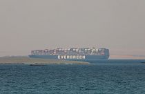 La Autoridad del canal de Suez anunció que ha llegado a un acuerdo para resolver una disputa financiera con los propietarios del portacontenedores que bloqueó el canal.