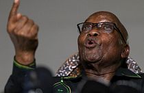 Jacob Zuma vor Pressevertretern in seinem Landsitz in Nkandla, 4.7.2021