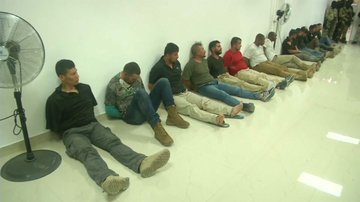 Quince de los detenidos son colombianos, algunos de ellos exmilitares y dos estadounidenses