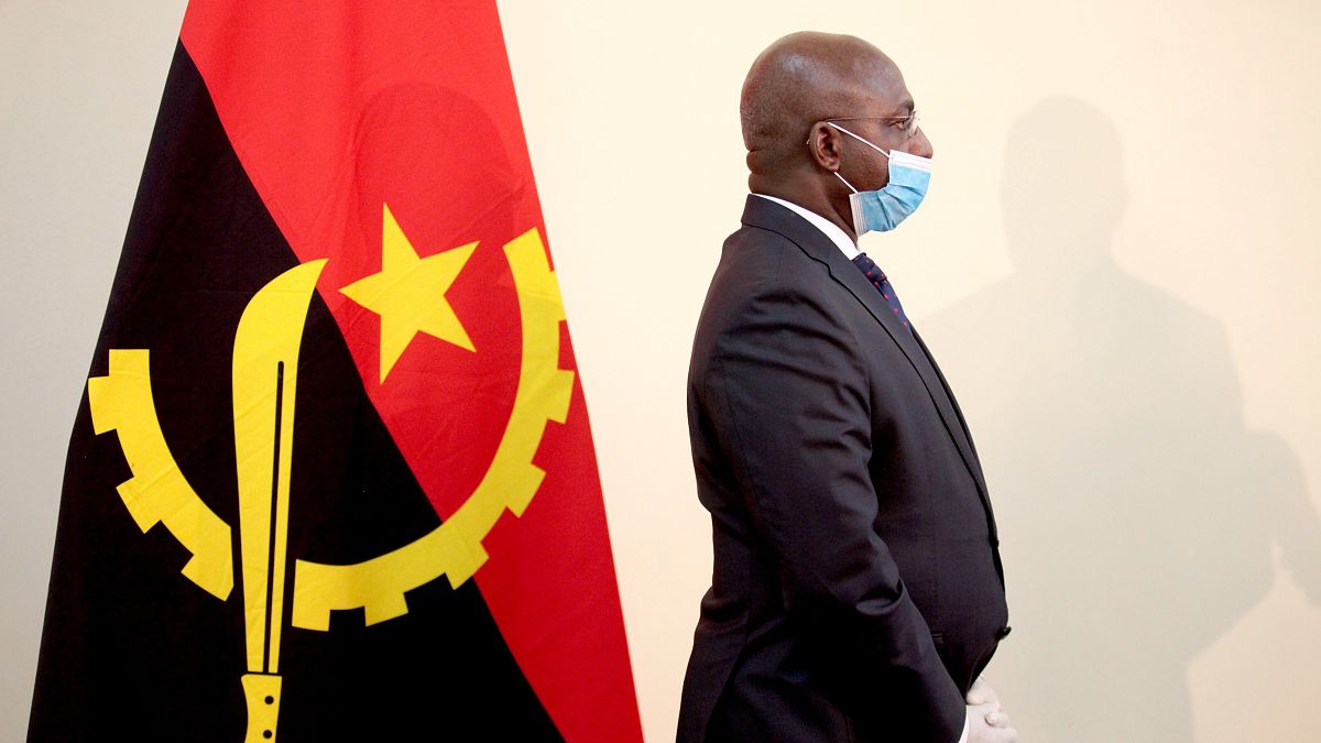 Téte António, Ministro das Relações Exteriores de Angola
