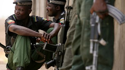 عناصر من الشرطة النيجيرية في كانو. 2007/04/18