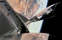 Richard Branson concretiza sonho de ir ao espaço