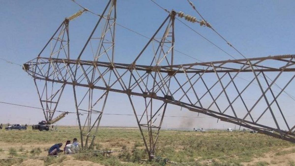 دکل انتقال برق در عراق