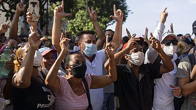 NoComment : la colère éclate dans les rues de Cuba