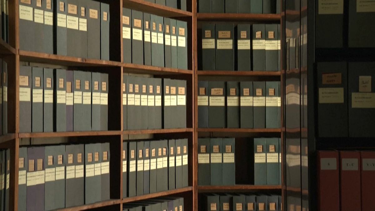 Boîtes d'archives de la prison de la Bastille
