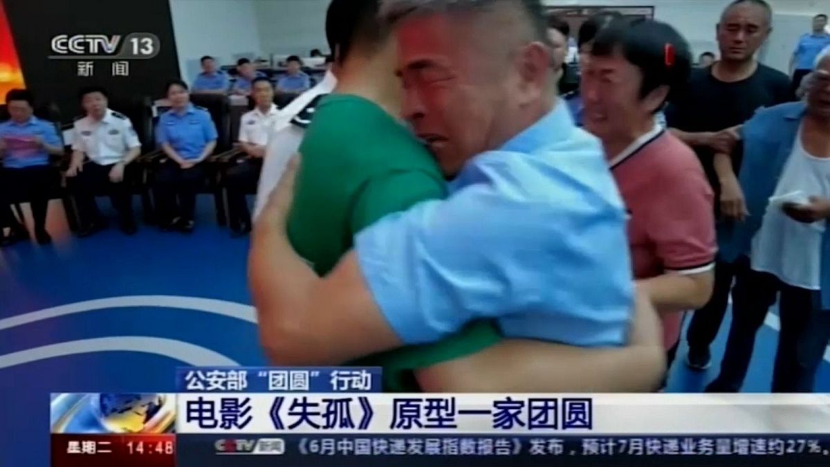 ملاقات زوج چینی با فرزندشان پس از ۲۴ سال