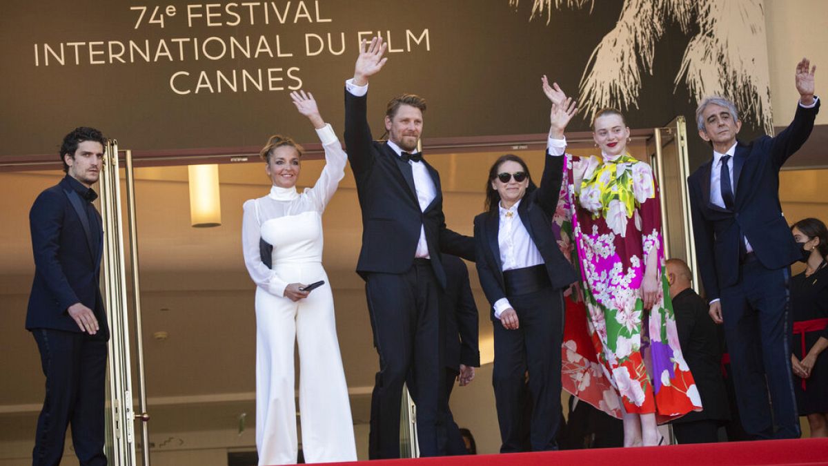 Louis Garrel, Monika Mecs, Gijs Naber, Ildiko Enyedi, Luna Wedler and Sergio Rubini  - Cannes - 14/07/2021