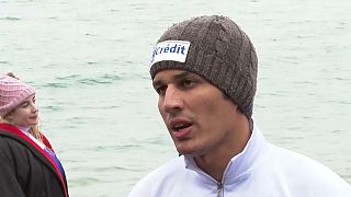 Le nageur marocain Hassan Baraka réussit la traversée du lac Baïkal