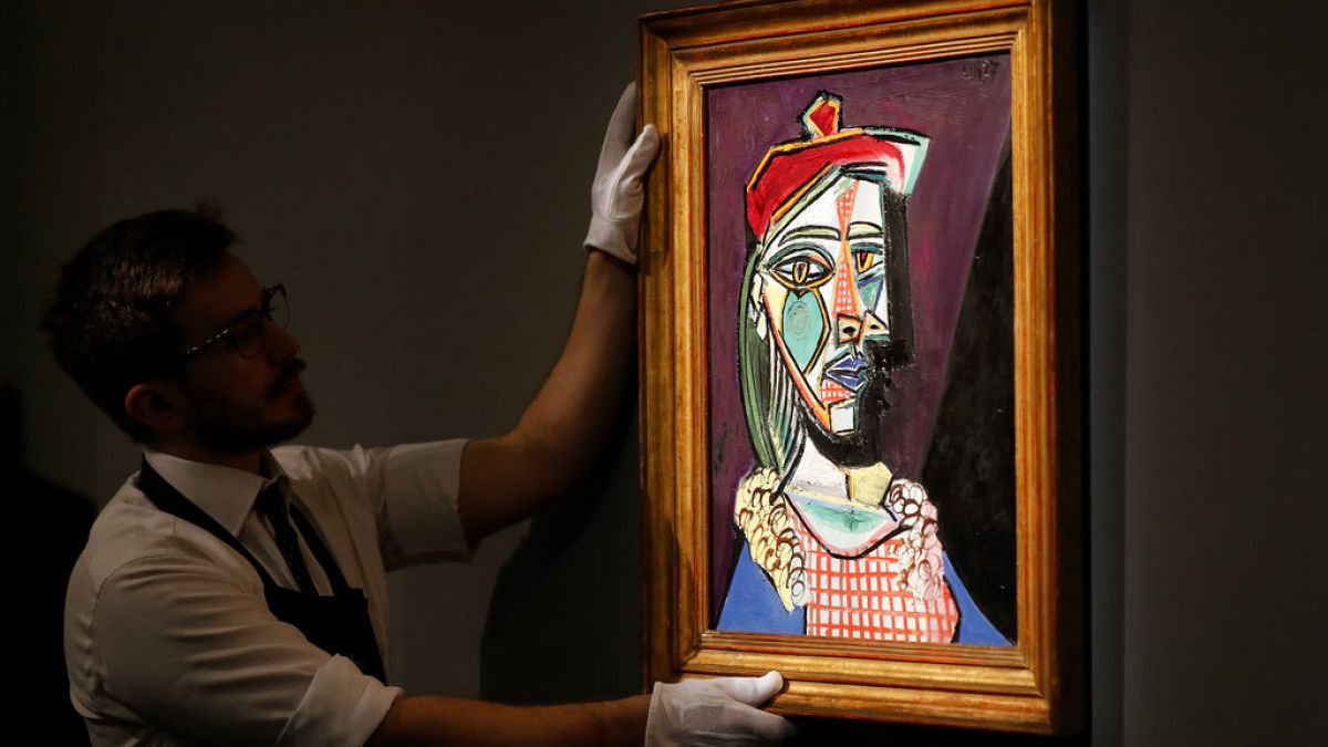 Kübist akımın öncülerinden Picasso tablolarının değerleri milyon dolarlarla ölçülüyor.