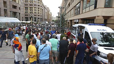 Zum Impfen vom Iran nach Armenien