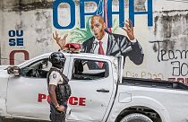 Un agent de police haïtien à proximité de la résidence de Jovenel Moïse, assassiné le 7 juillet - Port-au-Prince (Haïti), le 15/07/2021
