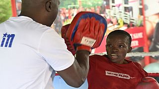 Kenya : à Nairobi, boxer pour sa survie