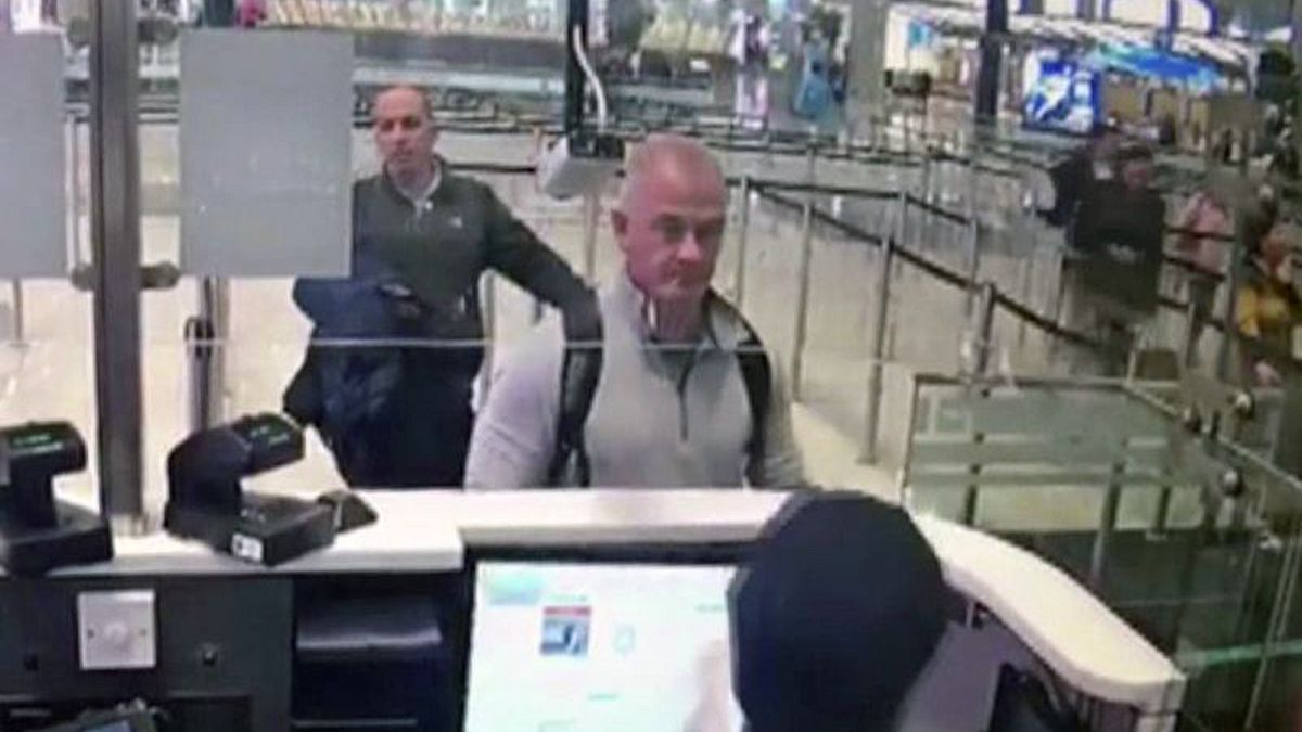 Carlos Ghosn'un Japonya'dan Lübnan'a kaçmasına yardım eden ABD'li Michael Taylor (60) İstanbul Havaalanı pasaport kontrolden geçerken