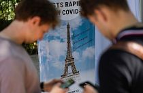 موج چهارم همه‌گیری کرونا در فرانسه و الزام ارائه گواهینامه واکسن در مراکز تفریحی و فرهنگی