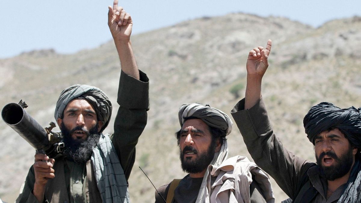 عکس آرشیوی از جنگجویان طالبان