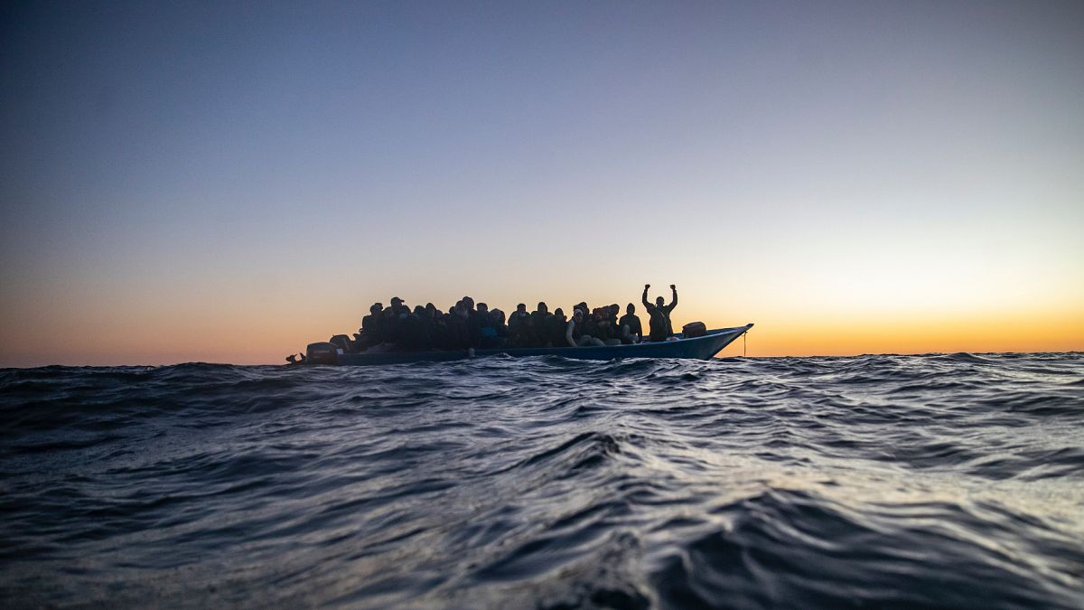 Doğu Akdeniz'de göçmen teknesi battı - Arşiv