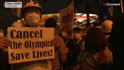 "Olympia tötet die Armen": Protest in Tokio