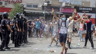 Tunus'ta protestolar