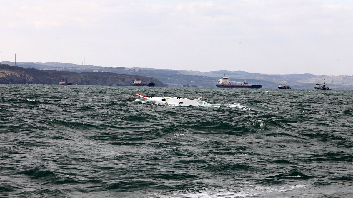 غرق أحد مراكب المهاجرين قبالة الشواطئ التركية (أرشيف) 
