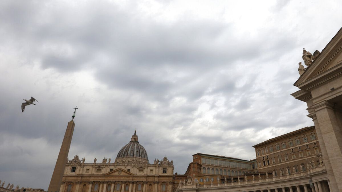 В Ватикане начался беспрецедентный судебный процесс по делу о финансовых махинациях