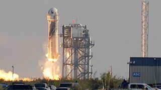 Bezos 20 Temmuz'da uzaya ilk uçuşunu gerçekleştirdi