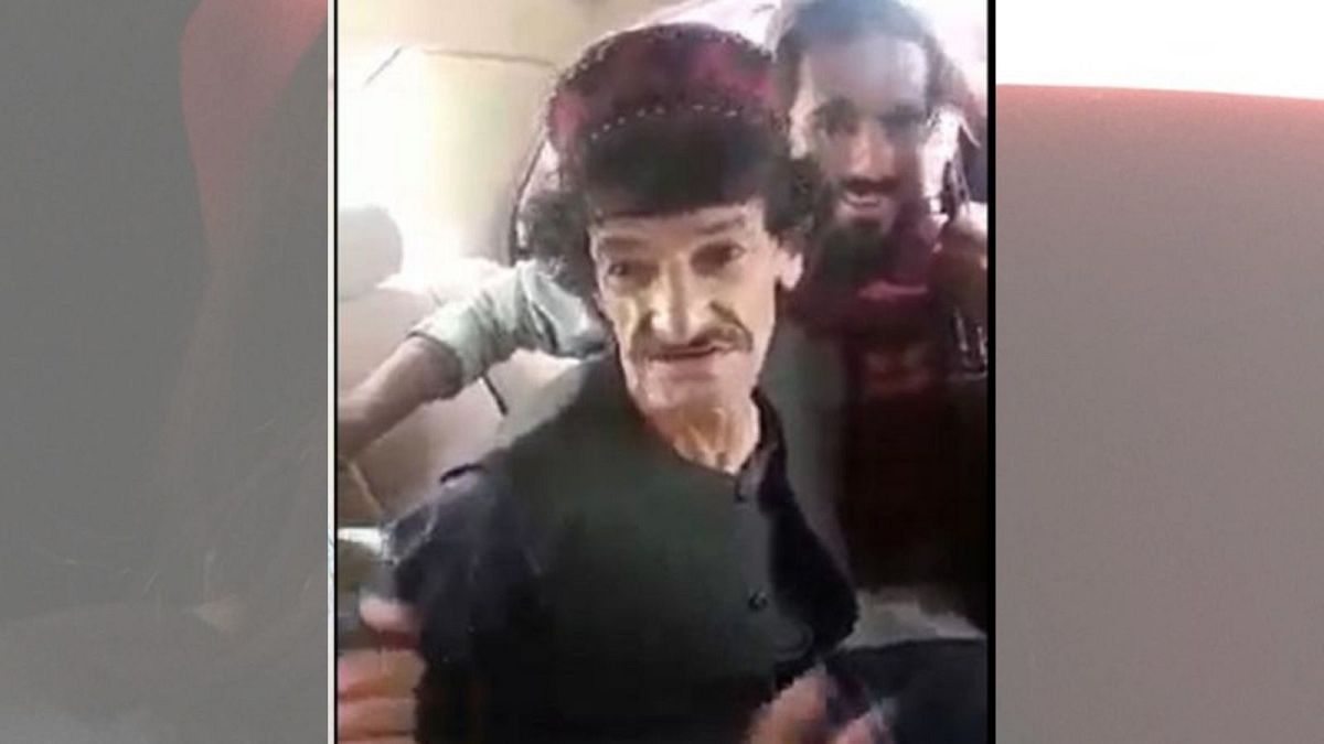 خاشه جوان پس از بازداشت توسط طالبان