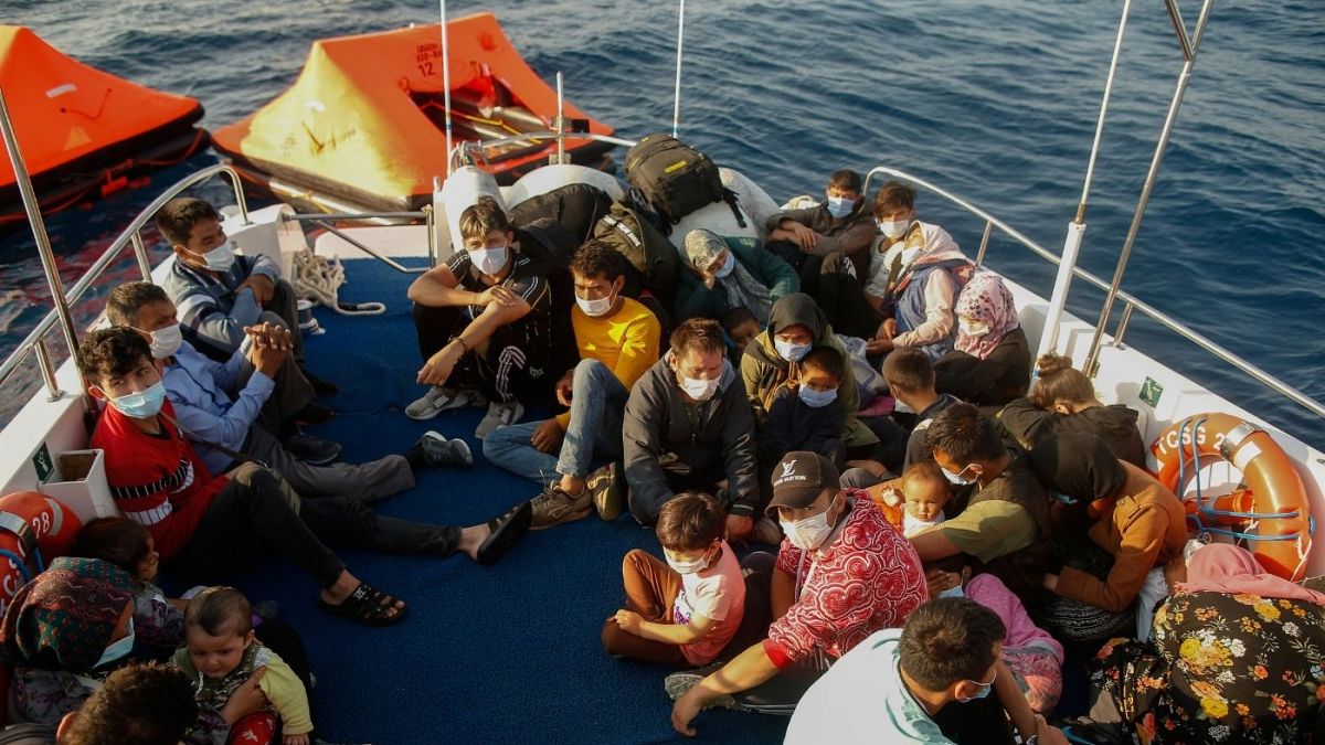 عکس تزئینی از مهاجران در دریای اژه