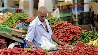 Tunisie : les commerces appelés à baisser leurs prix pendant la crise