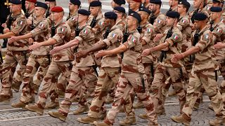 Six militaires français retenus en Guinée Équatoriale