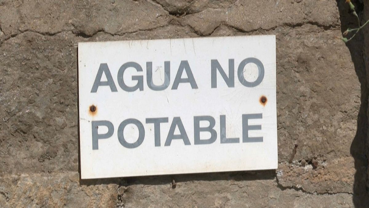 Dans plusieurs villages ruraux d'Espagne, les habitants n'ont pas accès à l'eau potable courante. 