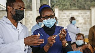 Kenya : les vaccins contre la Covid-19 manquent à l'appel